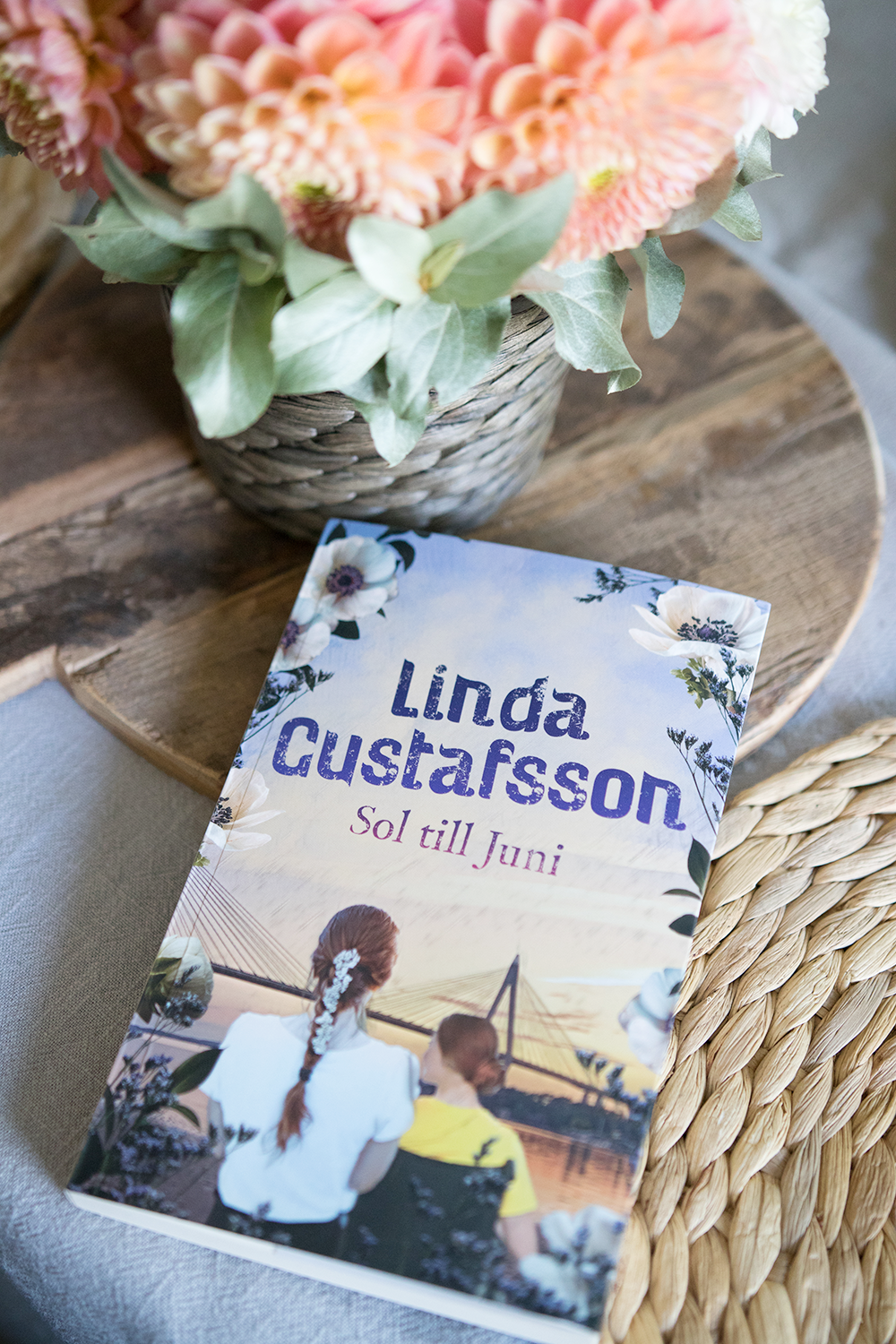Sol till Juni av Linda Gustafsson