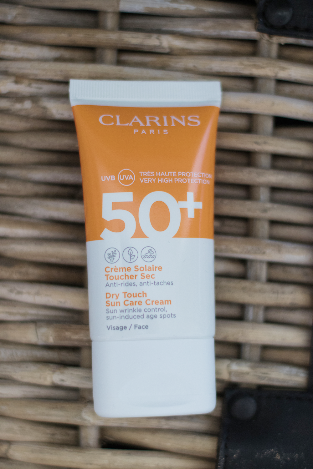 Clarins Sun Dry Touch Sun Care Face Cream Spf 50+