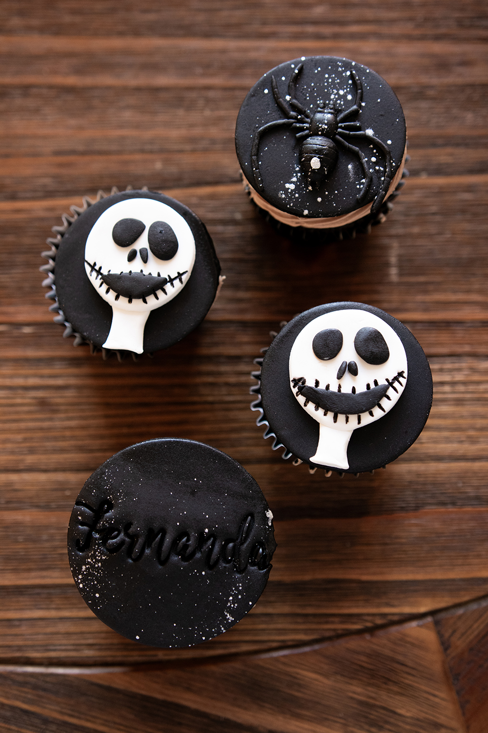 Nightmare before christmas cupcakes